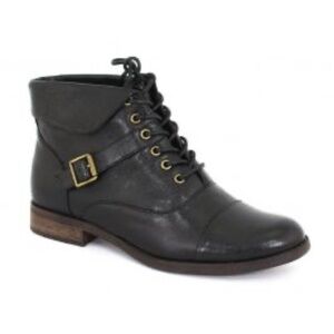 Steve Madden Stinger Fold Over Ankle Black Leather Boots